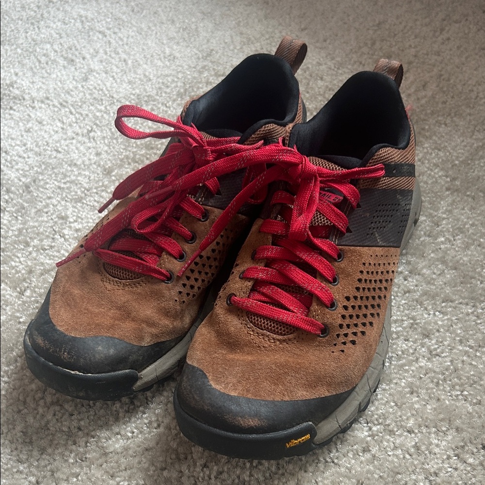 Danner Trail 2650 Excellent condition! Size 8